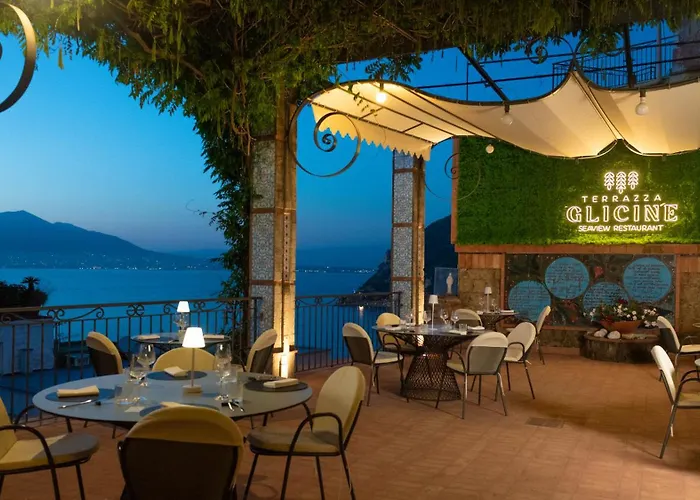 Aequa Hotel