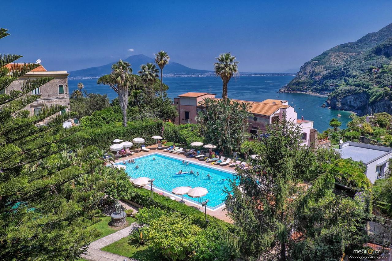 Aequa Hotel Vico Equense
