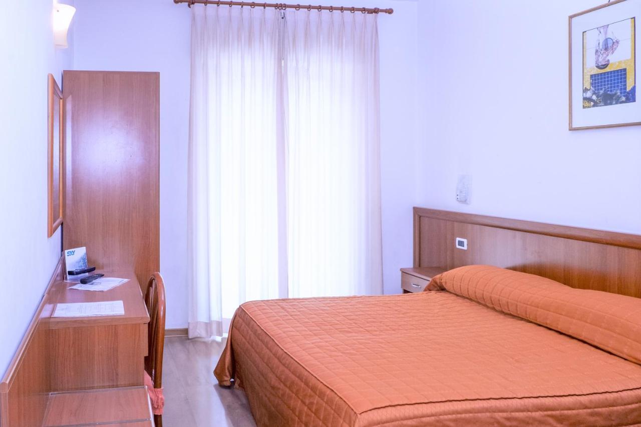 Hotel Aequa 4*