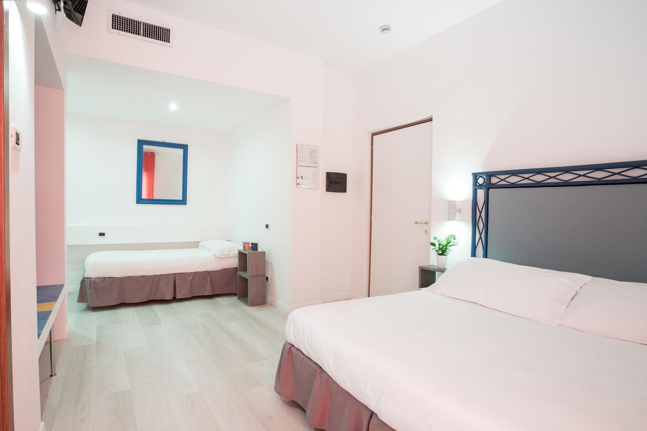 Aequa Hotel 4*